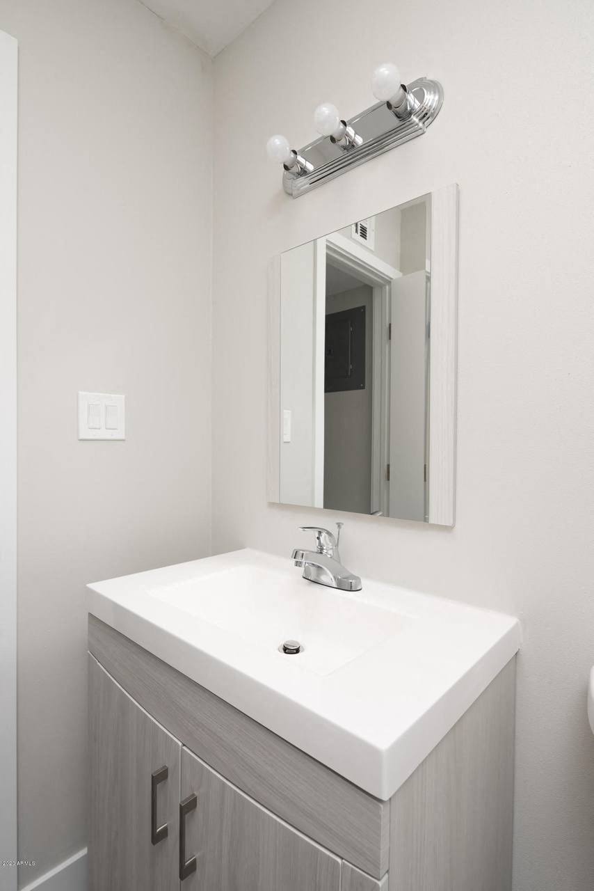 Agave Apartments photo 3